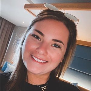 Meet your Posher, Samantha